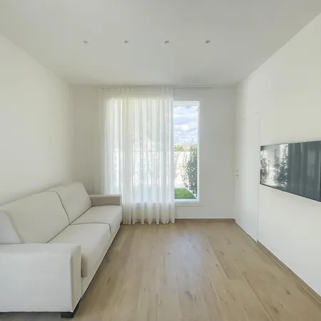 Twinsandbi A * タラント