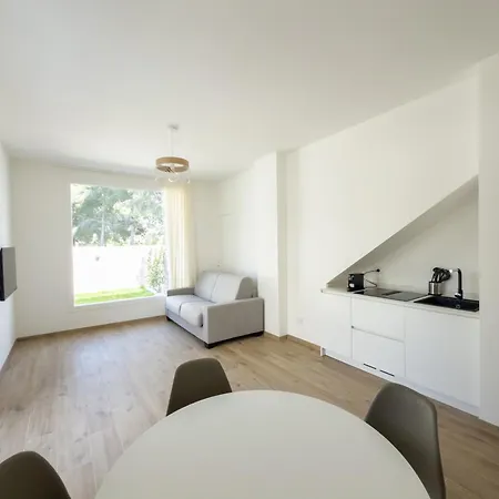 アパート Twinsandbi A タラント