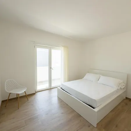 Apartment Twinsandbi A