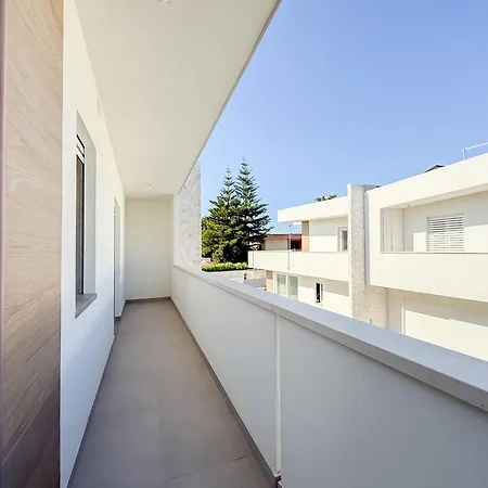 Twinsandbi A タラント